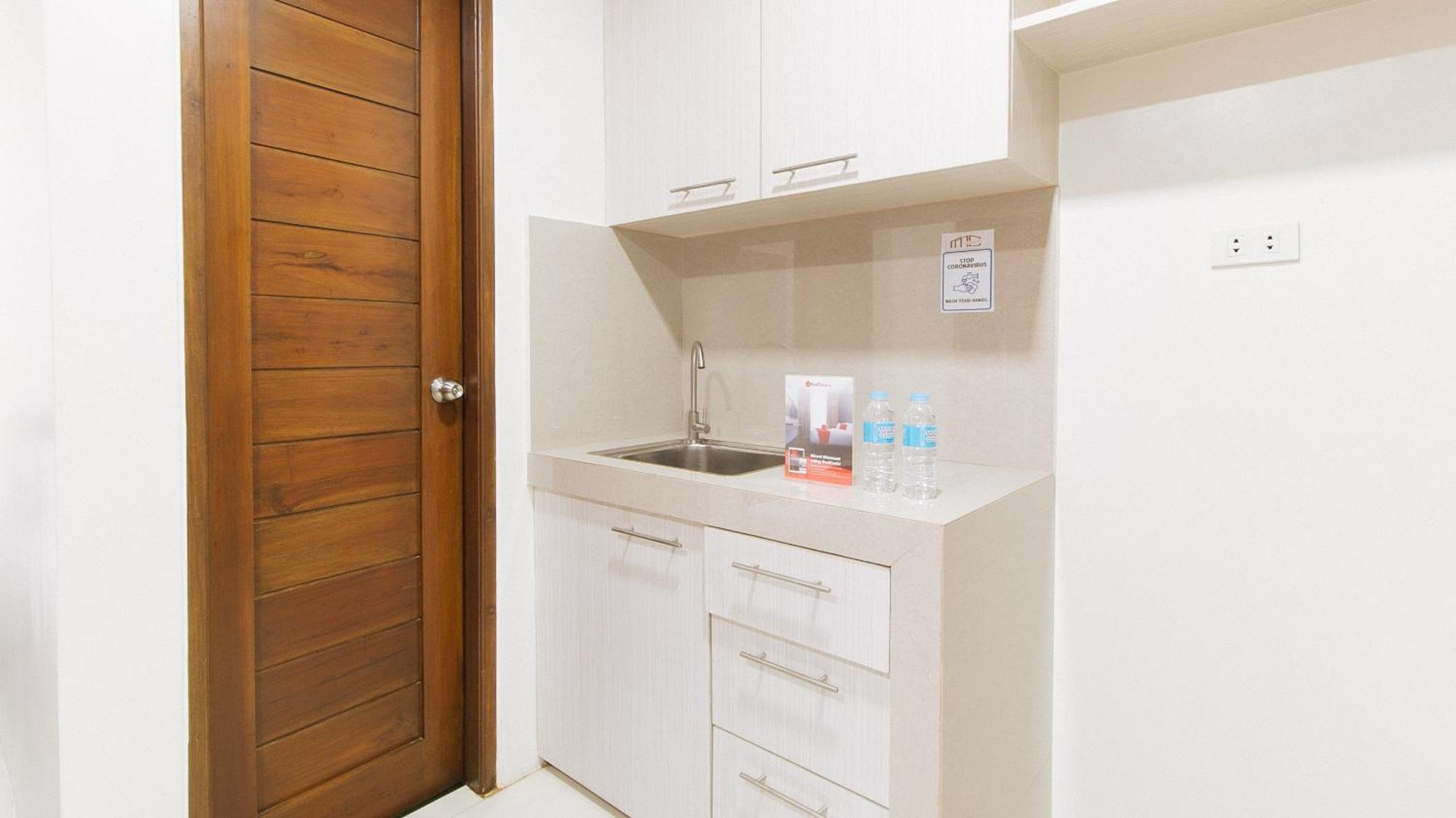 Reddoorz Near Fernwoods Garden Quezon City Exteriör bild