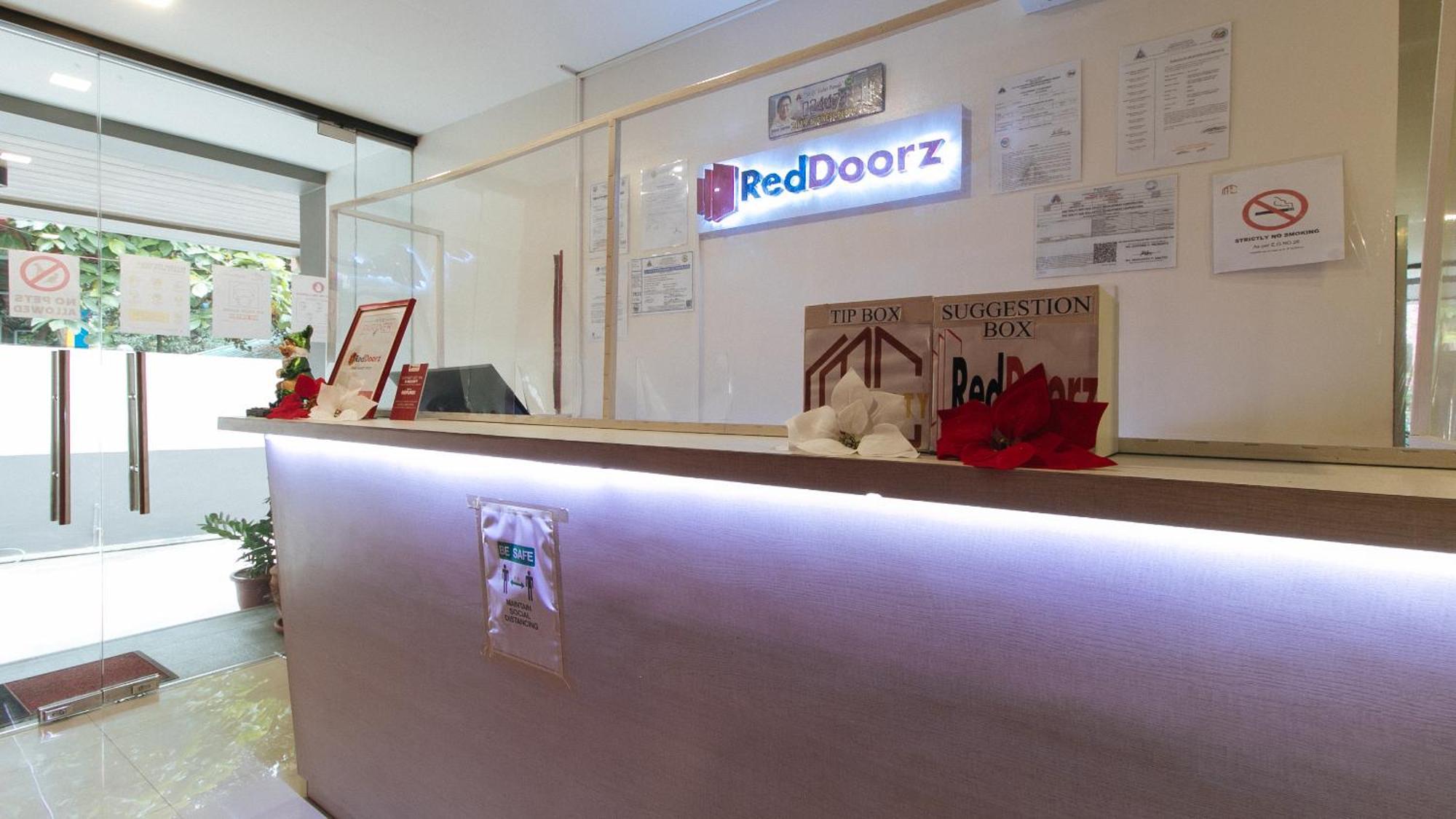 Reddoorz Near Fernwoods Garden Quezon City Exteriör bild